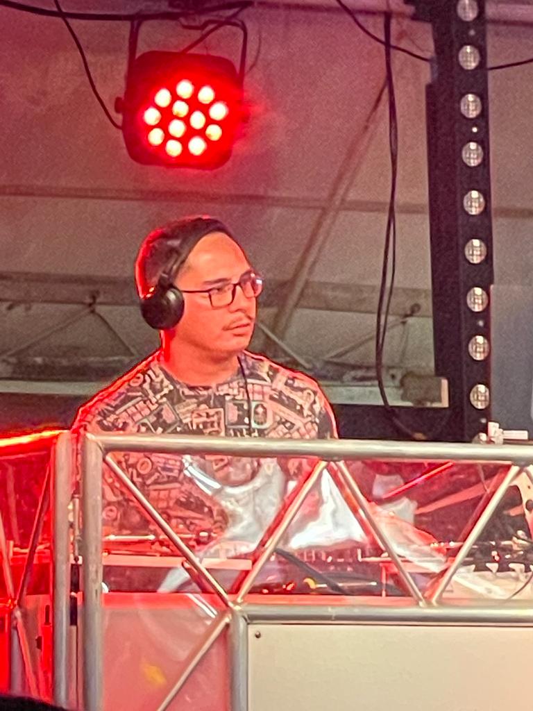 Dj Yakuzato aux platines